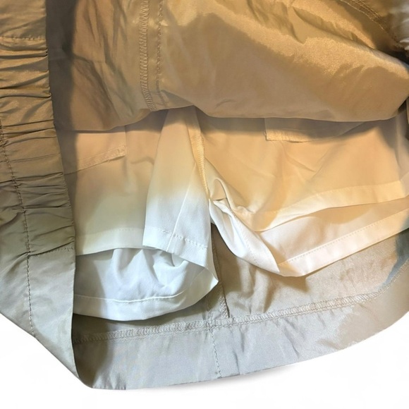 Women's light gray Skort - Picture 3 of 6